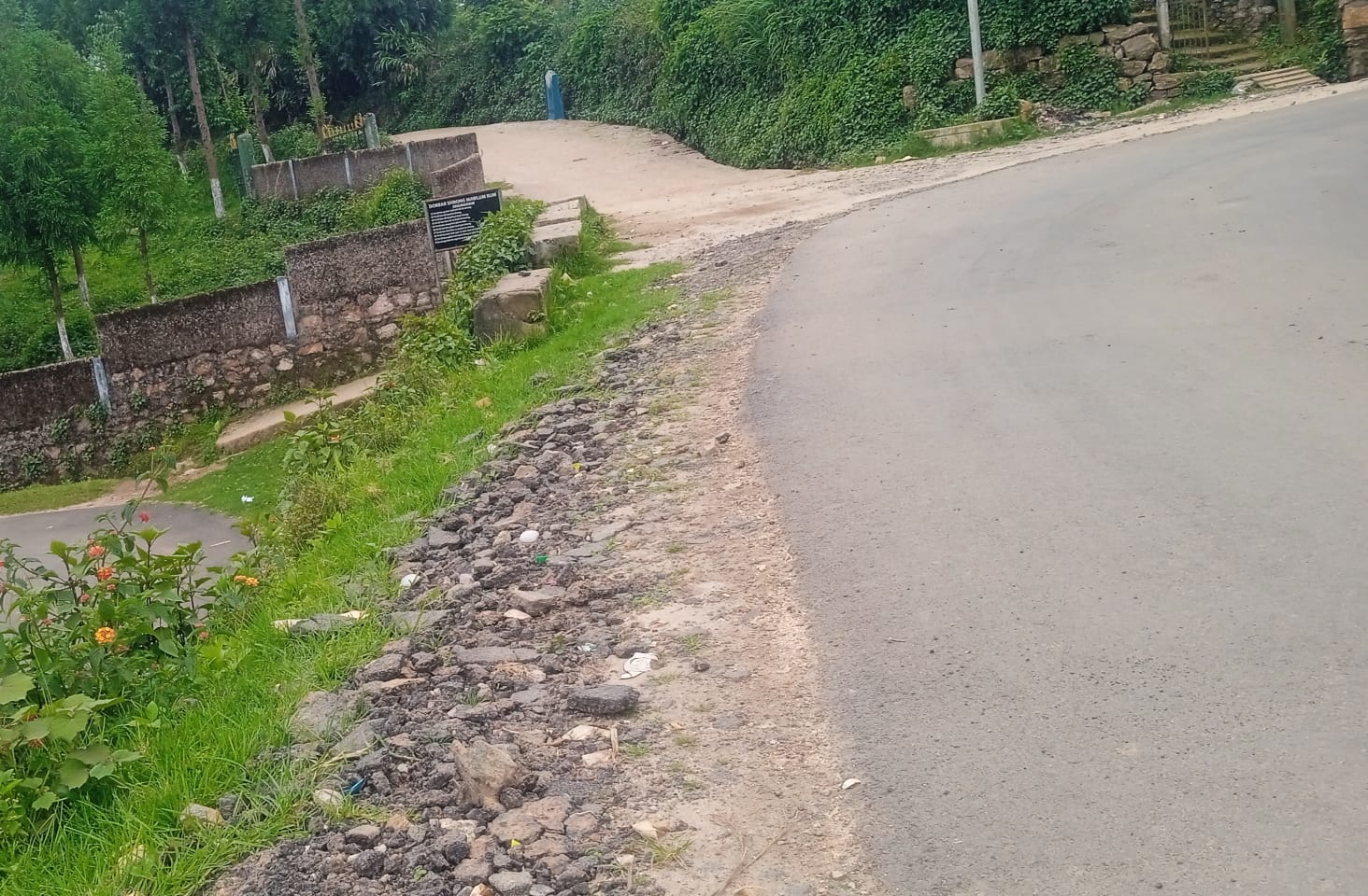 Lap ka HYC Diengiei Circle ba khlem pyntrei ia ka surok Mawlaingut sha Lawmei kumba ka mang.