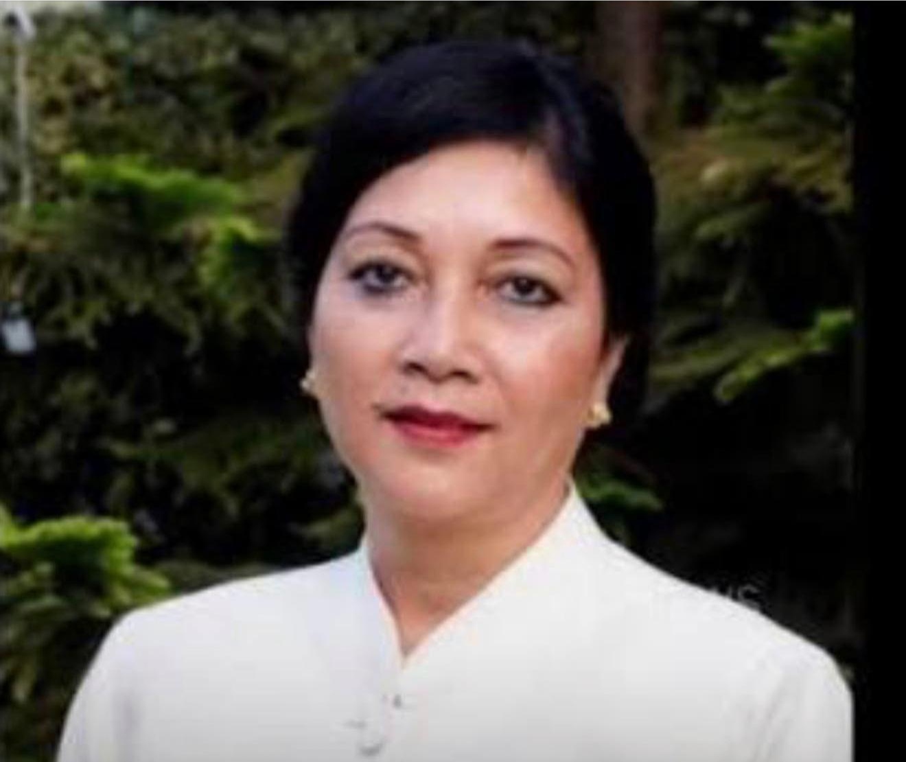 KHLAD NOH KA CHIEF SECRETARY BA NYNGKONG NA KI LONGKMIE KHASI HA KA JYLLA