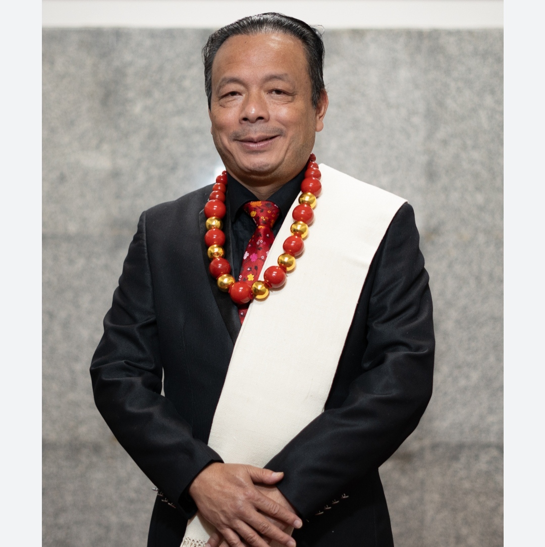 U PRESIDENT KA SENG U DEI BAN PEIT SHABAR KA CONSTITUENCY LAJONG, KI NONGIALAM KA UDP KI HAP LEIT KYRPAD IA U CONRAD BAD BAH PRESTONE BAN IOH TREIKAM HA KA SORKAR